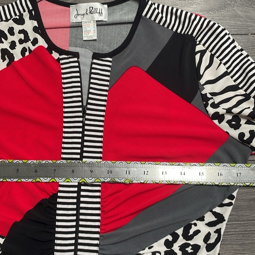 Joseph Ribkoff zip up blouse - Picture 9 of 10